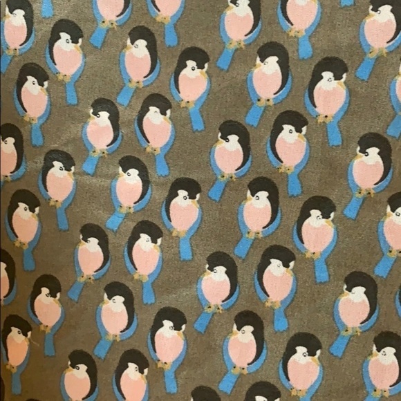 Metallic Sky bird print with bows sleeveless top Size Small - Picture 4 of 8